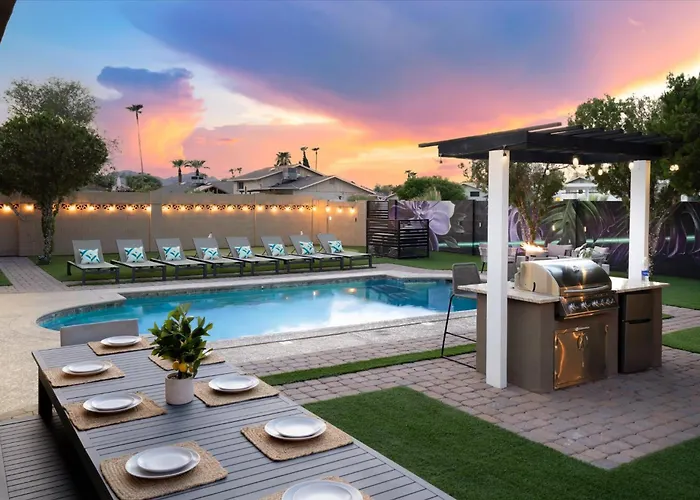 Casa Citrus Modern Old Town Escape *
